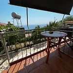 Emilios House * Dhërmi