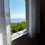 Apartament Emilios House *