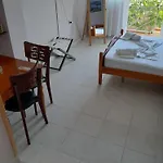 Emilios House