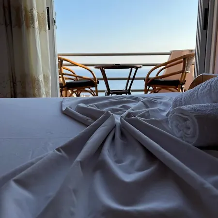 Appartamento Emilios House *