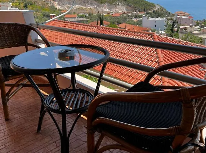 아파트 Emilios House