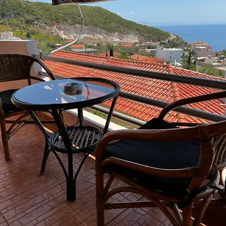 Appartement Emilios House