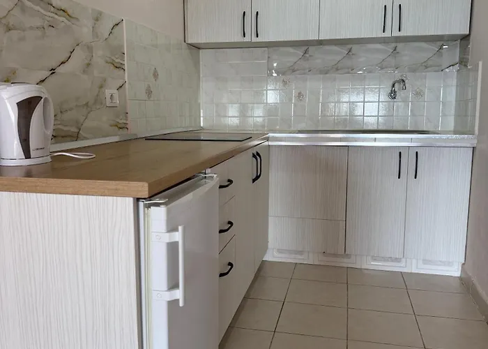 Emilios House Apartamento Dhërmi